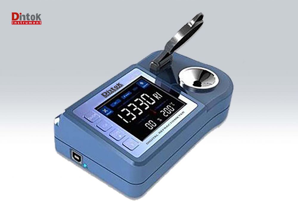  Digital Refractometer